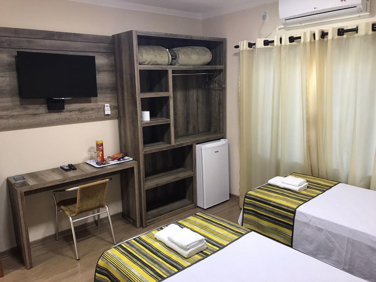 Open Hotel Telêmaco Borba Buitenkant foto